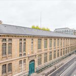 Appartement de 76 m² avec 2 chambre(s) en location à Paris