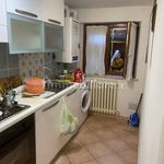 Rent 5 bedroom apartment of 60 m² in Sestola