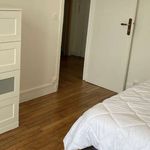Rent 3 bedroom apartment of 43 m² in Ivry-sur-Seine