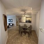 Rent 2 bedroom apartment of 1071 m² in West Palm Beach