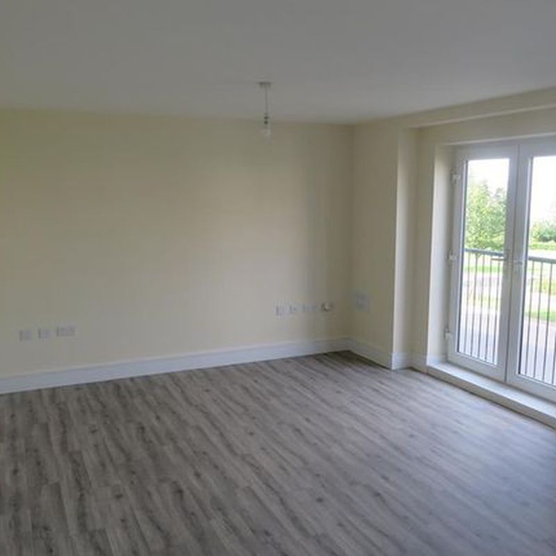 Flat to rent in Anton Close, Rugby CV21