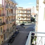 Rent 3 bedroom apartment of 140 m² in Syracuse