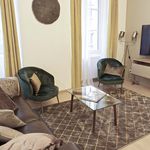 Appartement de 66 m² avec 2 chambre(s) en location à Bordeaux