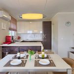Rent 5 bedroom house of 275 m² in Poljane