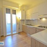 Rent 3 bedroom apartment of 90 m² in Milan