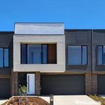 Rent 4 bedroom house of 2000769 m² in Victoria
