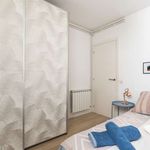 Rent 2 bedroom apartment of 58 m² in Barcelona