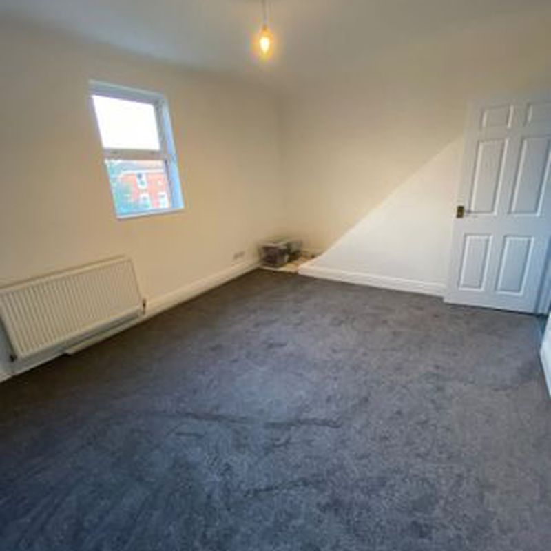Flat to rent in Winchester Road, Romsey, Southampton SO51 Crampmoor