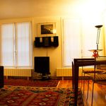 Rent 1 bedroom apartment of 50 m² in Paris