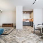 Rent 3 bedroom apartment of 67 m² in Krakow