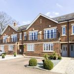 Rent 4 bedroom house in Sunbury-on-Thames