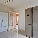 Rent 3 bedroom apartment in Huy