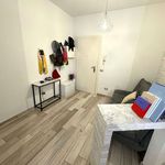 Rent 1 bedroom apartment of 41 m² in Milano