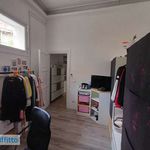 Affitto 3 camera appartamento di 81 m² in Napoli