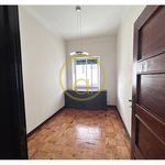 Rent 5 bedroom apartment of 130 m² in Lisbon
