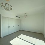 Rent 3 bedroom house of 206 m² in Dubai