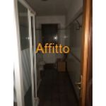 Affitto 3 camera appartamento di 120 m² in L'Aquila