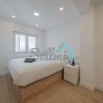 Rent 3 bedroom apartment of 95 m² in Oviedo