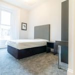 Rent 2 bedroom flat in Newcastle
