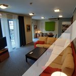 Rent 2 bedroom apartment of 96 m² in Μαρούσι