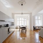 Rent a room of 123 m² in Berlin
