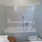 Rent 3 bedroom house of 70 m² in Terracina