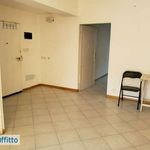 Affitto 2 camera appartamento di 45 m² in Bologna