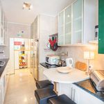 Rent 3 bedroom apartment of 144 m² in Lisboa