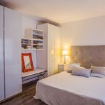 Rent 4 bedroom house of 303 m² in Alcántara