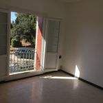Rent 4 bedroom apartment of 68 m² in Travaillan