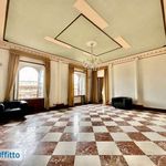 Rent 5 bedroom apartment of 200 m² in Rome