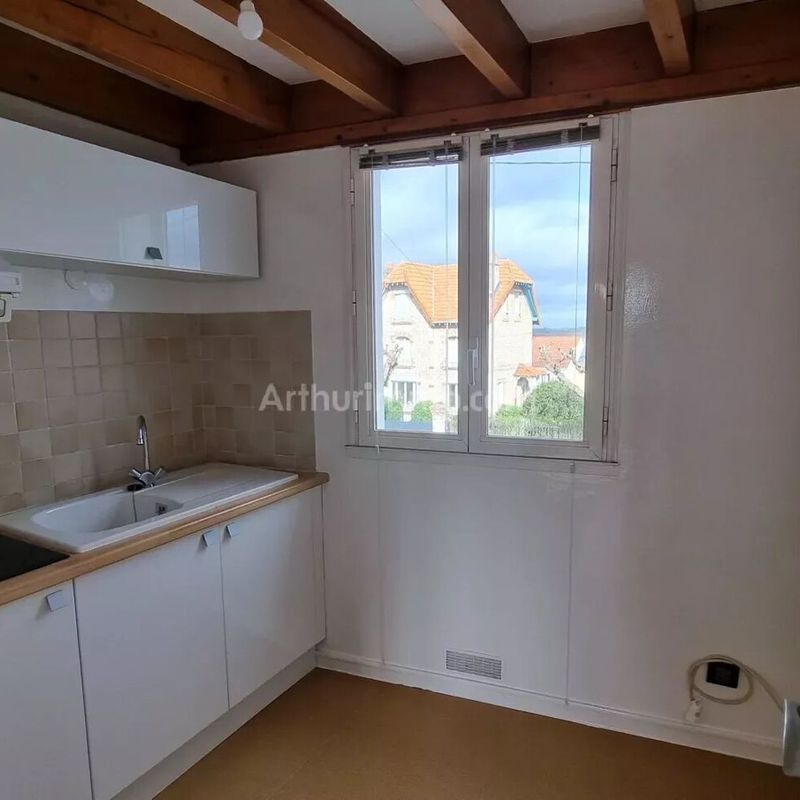 Louer appartement 42 m² 750 € à Combs-la-Ville (77380) : une annonce Arthurimmo.com