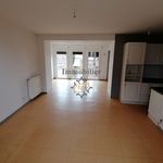 Rent 4 bedroom apartment of 92 m² in Saint-Victor-et-Melvieu