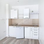 Rent 2 bedroom apartment of 39 m² in Fontenay-le-Comte