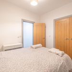 Rent 2 bedroom apartment in Portrush