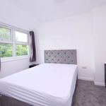 Rent 6 bedroom house in York