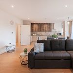 Rent 3 bedroom apartment of 110 m² in London