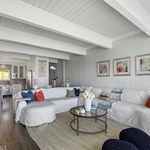 Rent a room of 91 m² in Malibu