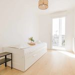 Rent 2 bedroom apartment of 61 m² in Clichy