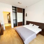 Wynajmij 2 sypialnię apartament z 73 m² w Katowice
