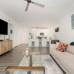 Rent 1 bedroom apartment of 70 m² in Texas