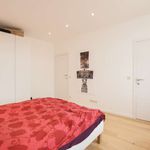 Rent a room of 300 m² in Sint-Lambrechts-Woluwe