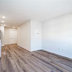 Rent 1 bedroom apartment of 700 m² in Harrison