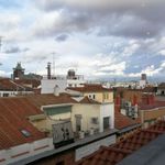 Rent 2 bedroom house of 73 m² in Madrid