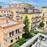 Affitto 3 camera casa di 70 m² in Roma