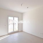 Rent 4 bedroom house of 250 m² in Dubai