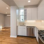 Rent 2 bedroom apartment of 850 m² in Dobbs Ferry