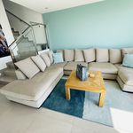 Rent 4 bedroom house of 278 m² in Fuengirola