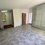 Rent 4 bedroom apartment of 85 m² in La Crau