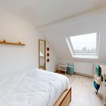 Rent a room of 405 m² in Lille
